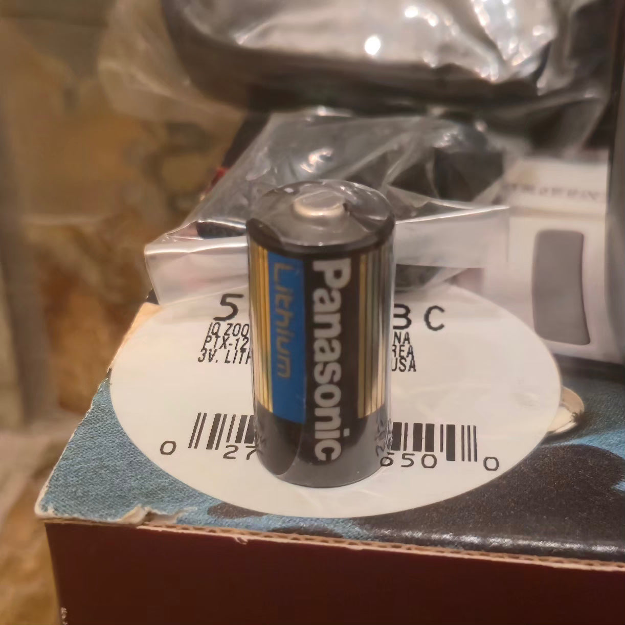 Pentax IQZoom 80G 35mm Film Camera 38-80mm Lens w/ Box