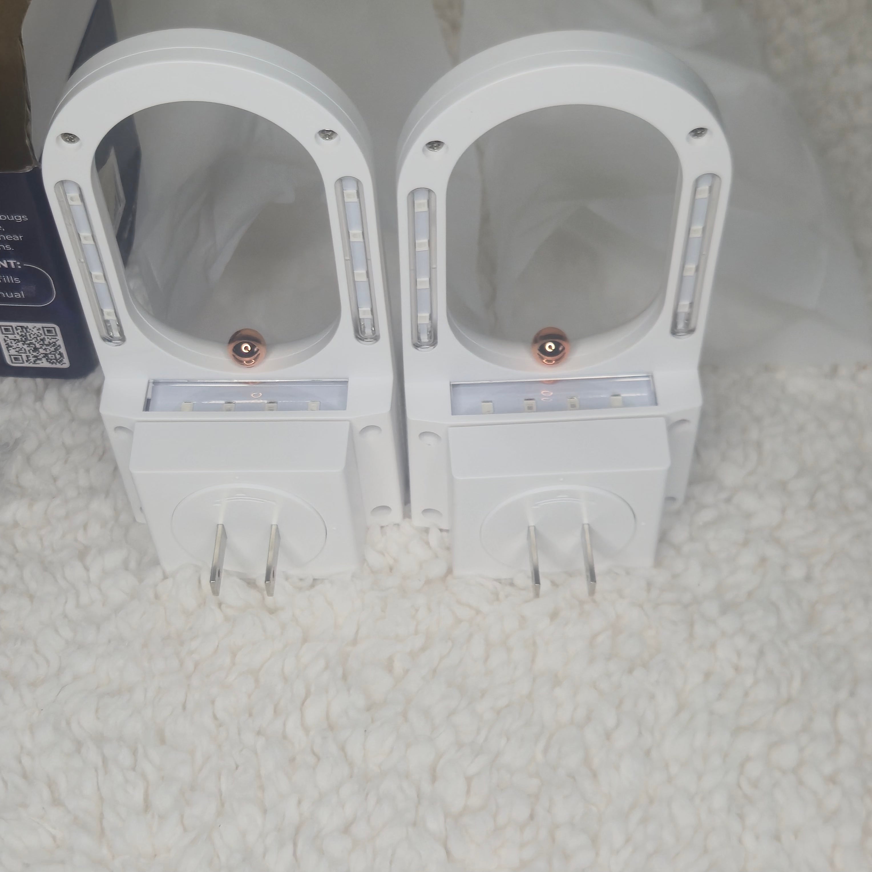 Dropsky Electric Fly Trap Indoor Plug-In Bug Catcher w/ Glue Cards 2 Pack